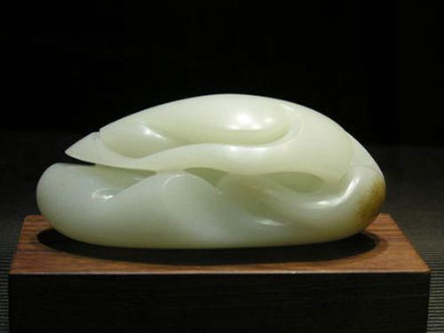 玉器怎么看籽料,探寻天然籽玉的诞生之谜