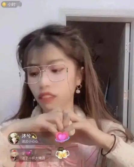 网红 真容,揭开网络虚拟与现实之间的神秘面纱